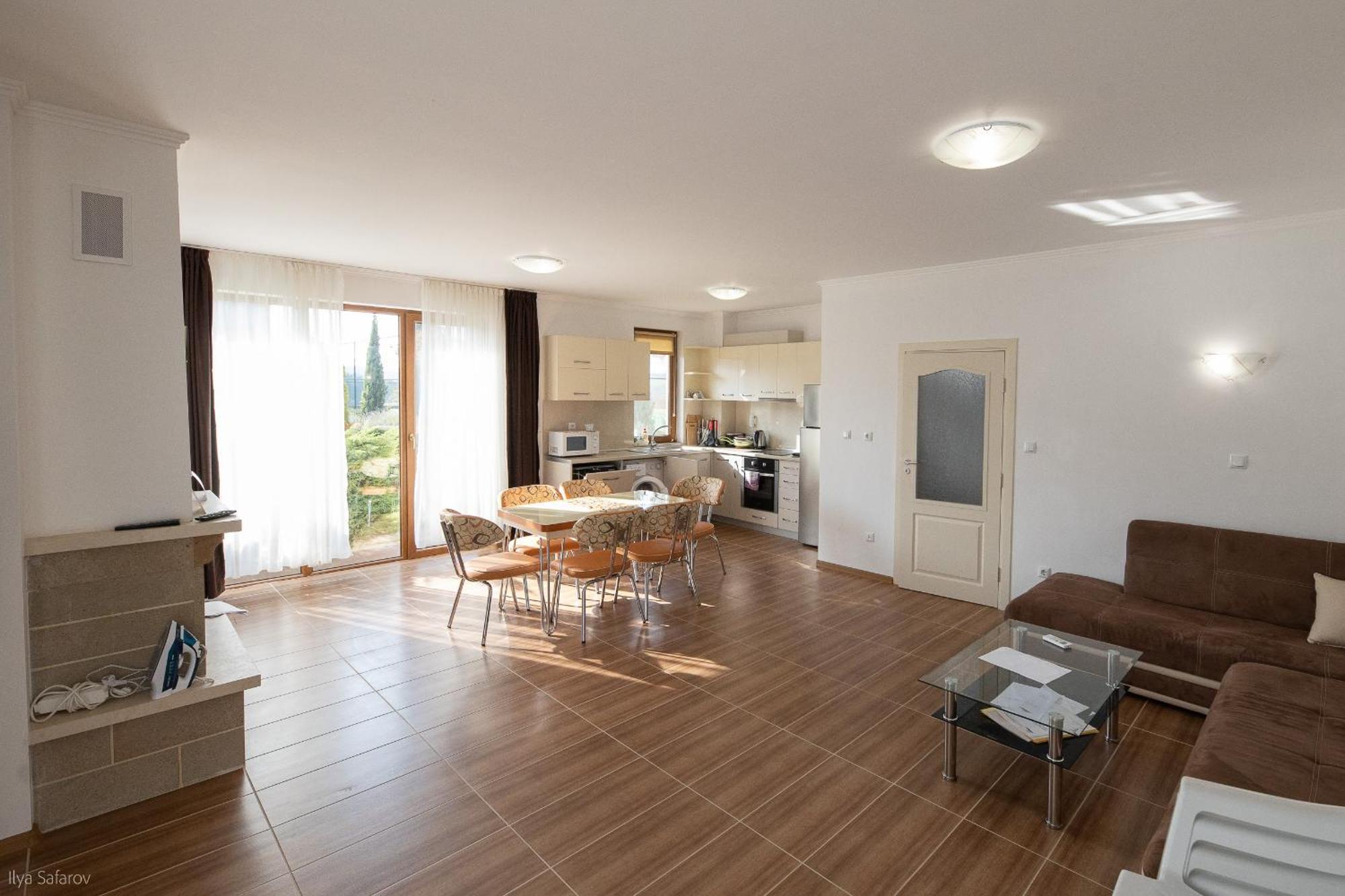Villas In Complex Trakiyskiy Bryag ロゼネッツ エクステリア 写真
