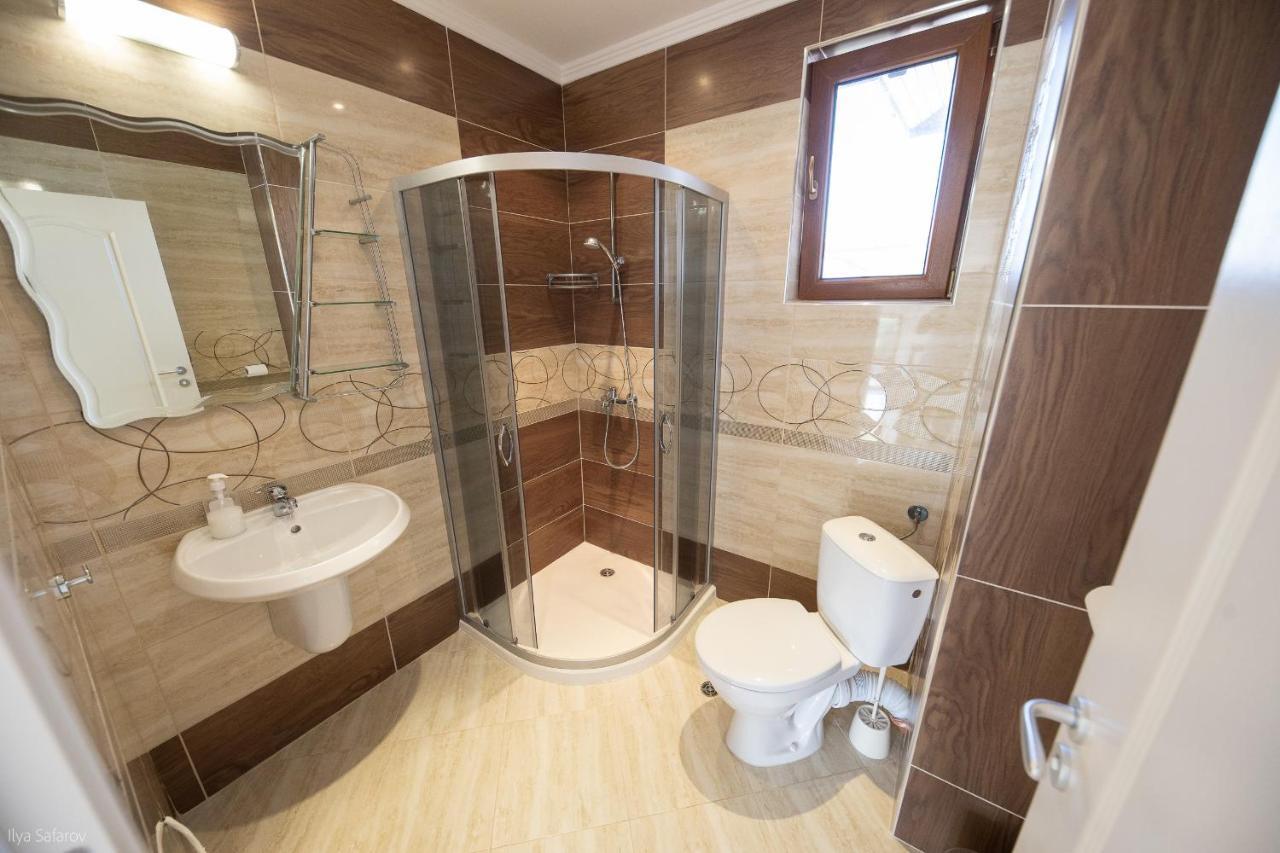 Villas In Complex Trakiyskiy Bryag ロゼネッツ エクステリア 写真