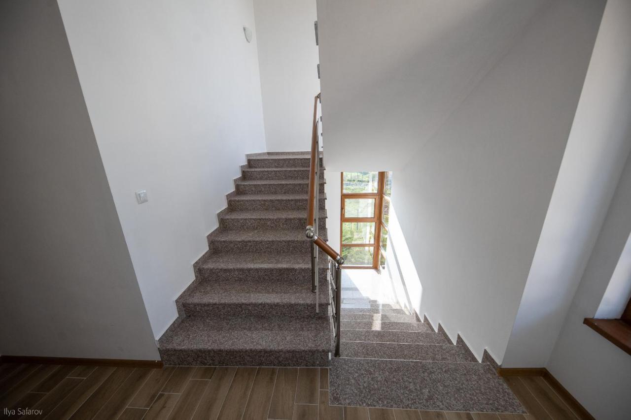 Villas In Complex Trakiyskiy Bryag ロゼネッツ エクステリア 写真
